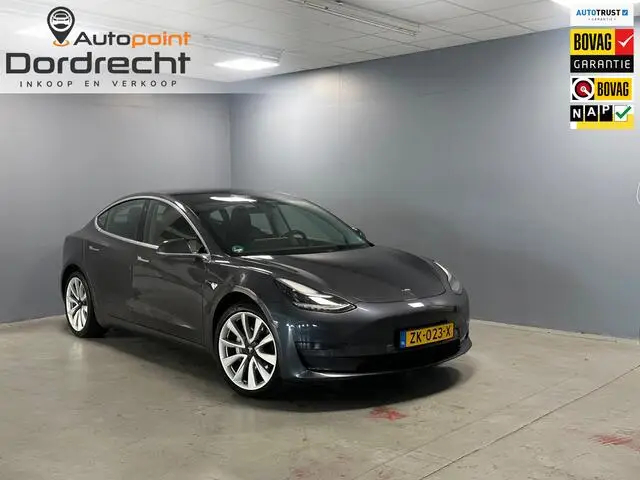 Photo 1 : Tesla Model 3 2019 Électrique