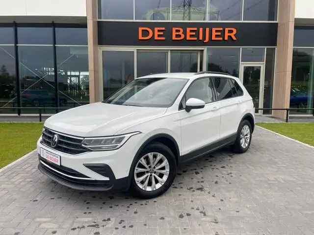 Photo 1 : Volkswagen Tiguan 2021 Essence