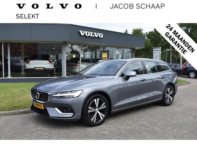 Photo 1 : Volvo V60 2021 Hybride