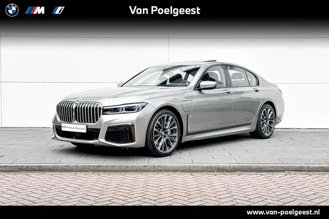 Photo 1 : Bmw Serie 7 2021 Hybrid