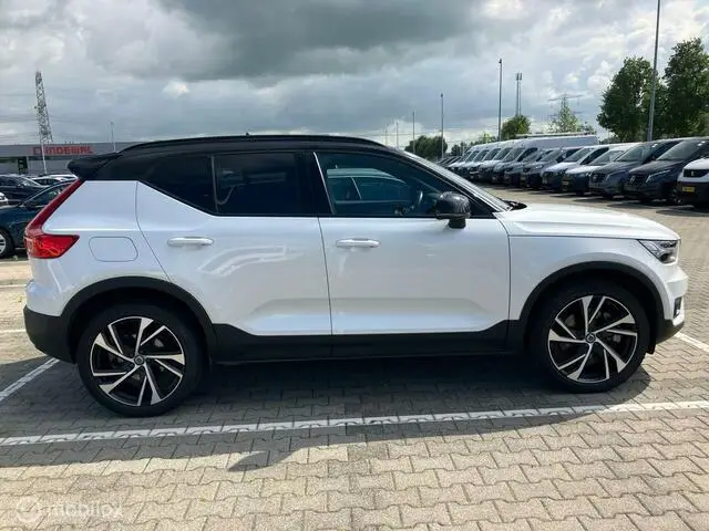 Photo 1 : Volvo Xc40 2020 Hybride