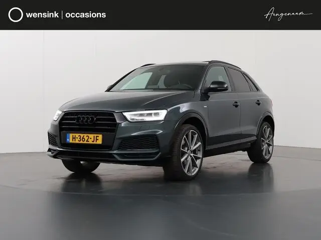 Photo 1 : Audi Q3 2018 Petrol