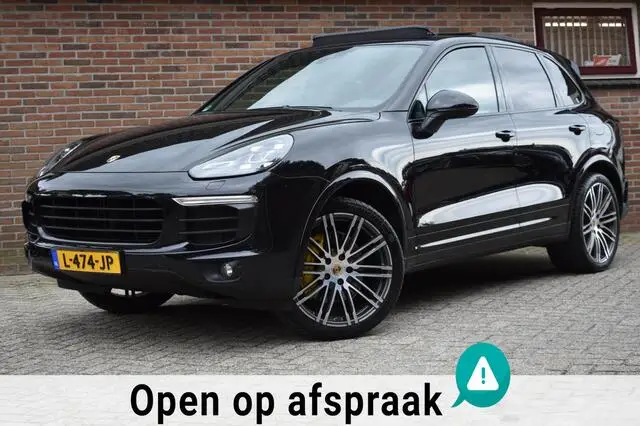 Photo 1 : Porsche Cayenne 2017 Hybrid