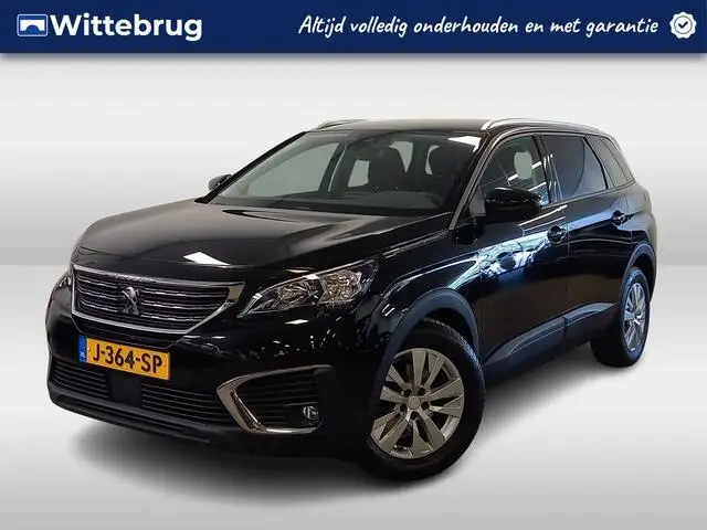 Photo 1 : Peugeot 5008 2020 Essence