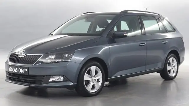 Photo 1 : Skoda Fabia 2017 Essence