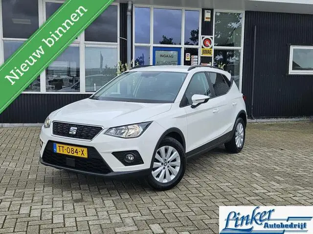 Photo 1 : Seat Arona 2018 Petrol