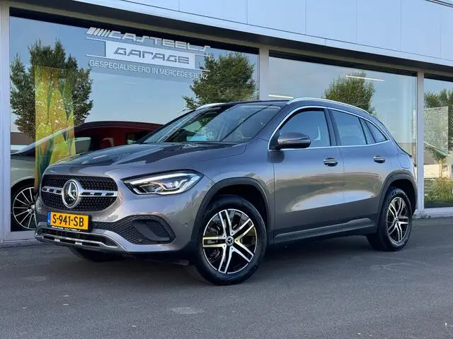 Photo 1 : Mercedes-benz Classe Gla 2022 Hybride