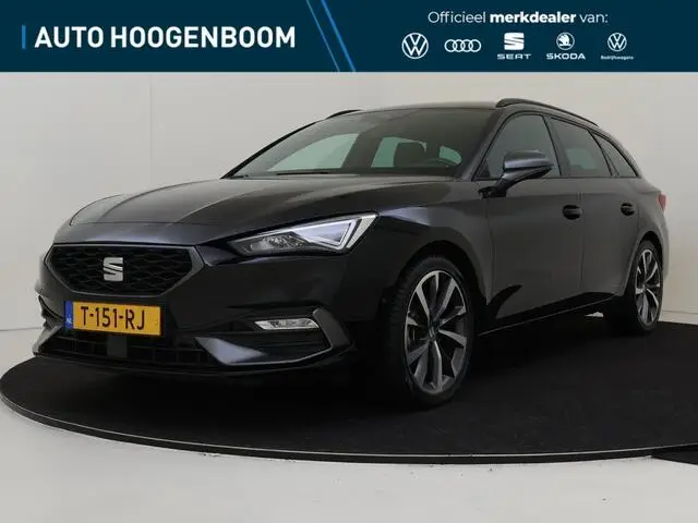 Photo 1 : Seat Leon 2023 Petrol