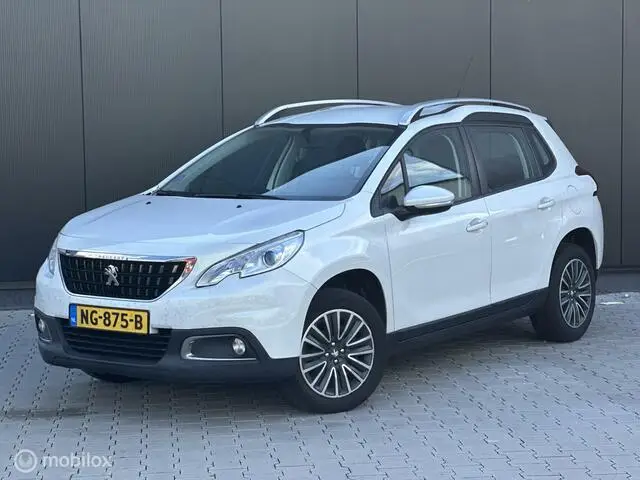 Photo 1 : Peugeot 2008 2017 Essence