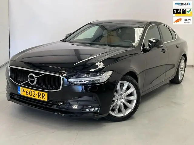 Photo 1 : Volvo S90 2018 Petrol