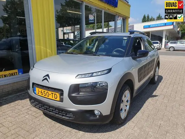 Photo 1 : Citroen C4 2017 Essence