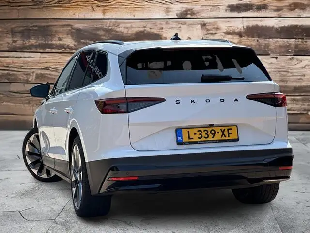 Photo 1 : Skoda Enyaq 2021 Electric