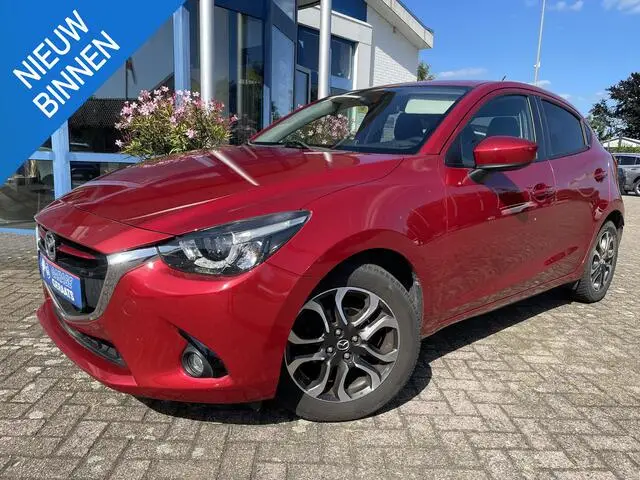 Photo 1 : Mazda 2 2015 Essence