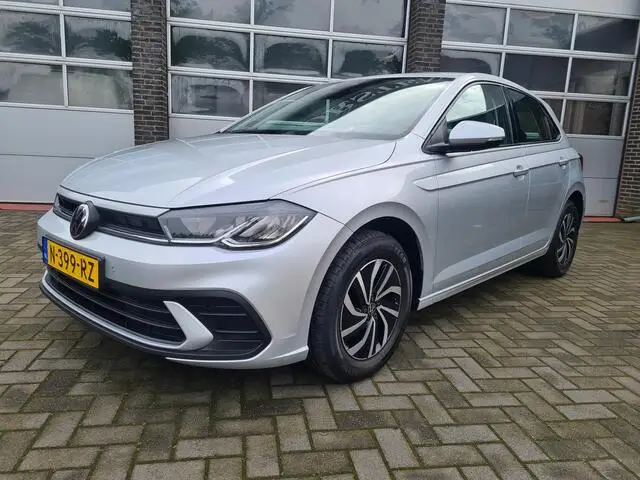 Photo 1 : Volkswagen Polo 2021 Petrol