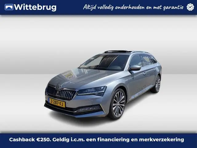 Photo 1 : Skoda Superb 2020 Hybride