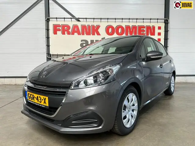 Photo 1 : Peugeot 208 2018 Petrol