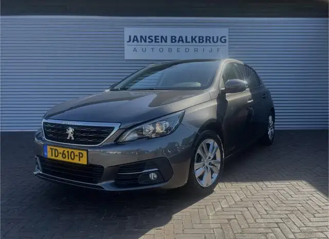 Photo 1 : Peugeot 308 2018 Diesel