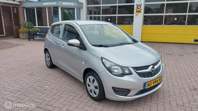 Photo 1 : Opel Karl 2017 Petrol