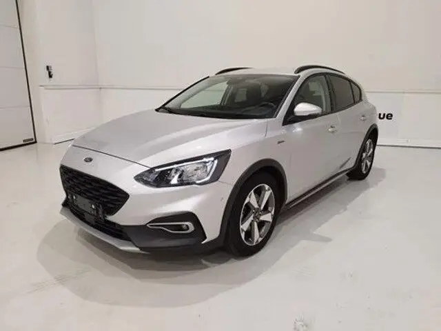 Photo 1 : Ford Focus 2020 Petrol