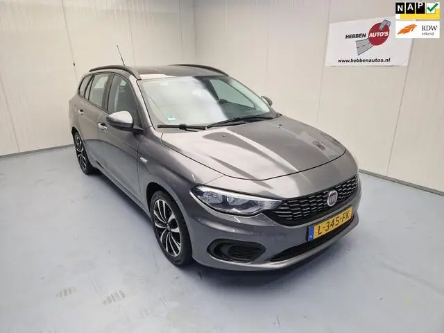 Photo 1 : Fiat Tipo 2017 Essence