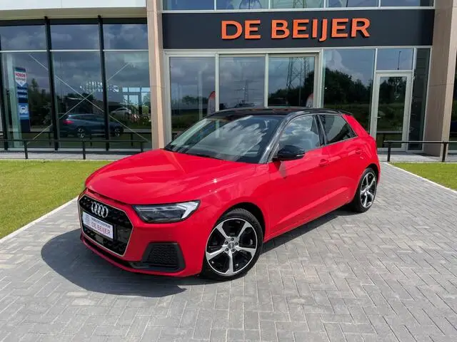 Photo 1 : Audi A1 2019 Essence