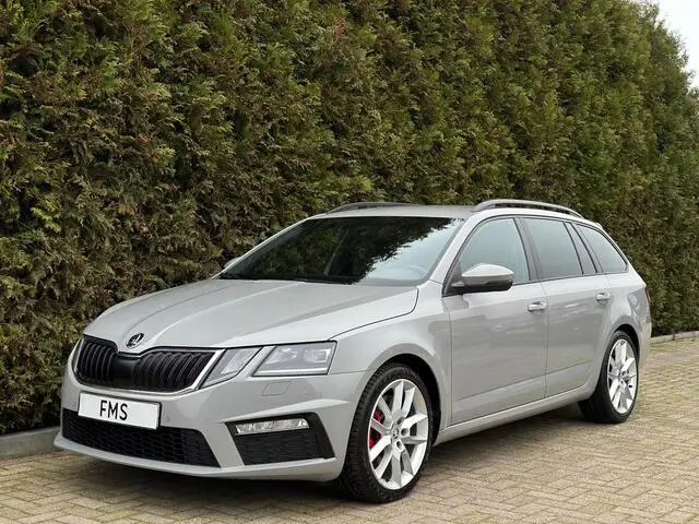 Photo 1 : Skoda Octavia 2018 Essence