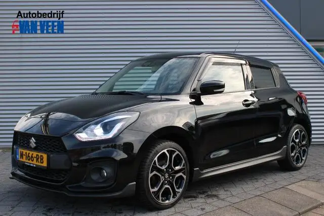 Photo 1 : Suzuki Swift 2018 Essence