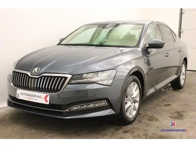 Photo 1 : Skoda Superb 2020 Petrol