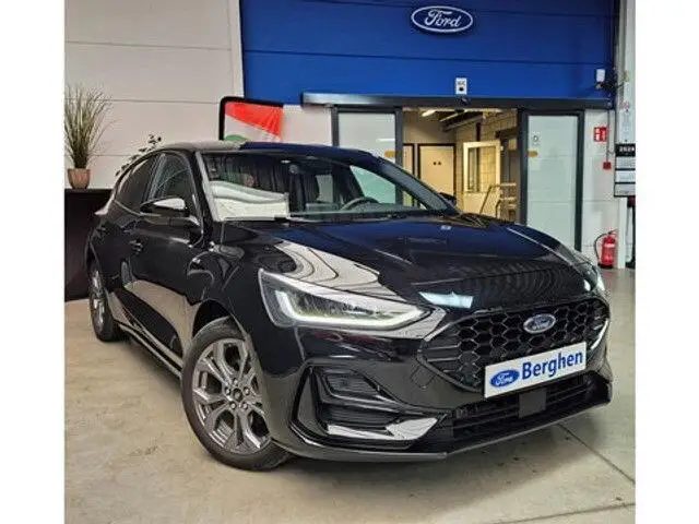 Photo 1 : Ford Focus 2022 Non renseigné