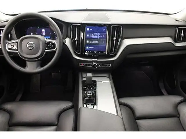 Photo 1 : Volvo Xc60 2023 Non renseigné