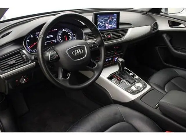 Photo 1 : Audi A6 2016 Diesel