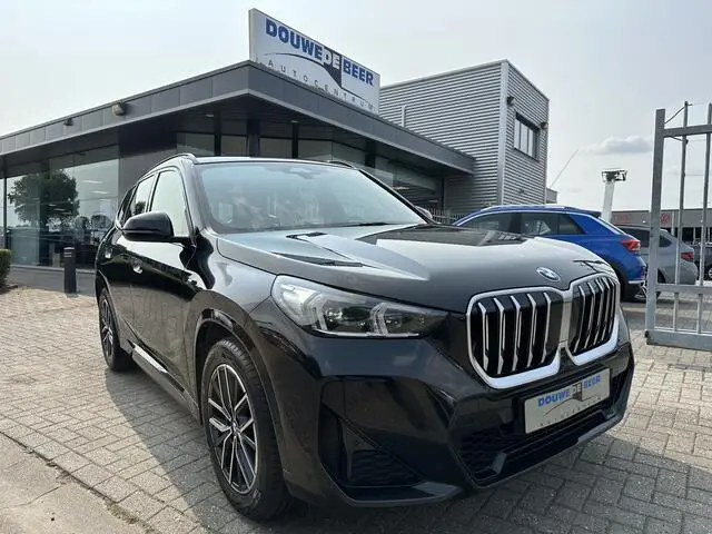 Photo 1 : Bmw X1 2023 Essence