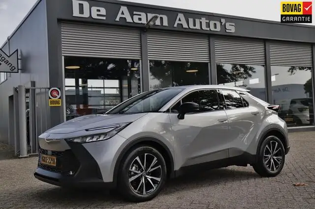 Photo 1 : Toyota C-hr 2024 Hybrid