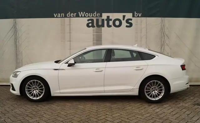 Photo 1 : Audi A5 2019 Essence