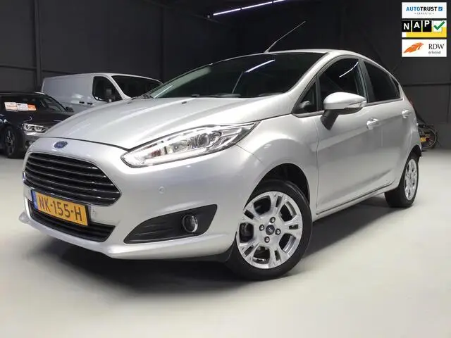 Photo 1 : Ford Fiesta 2017 Petrol