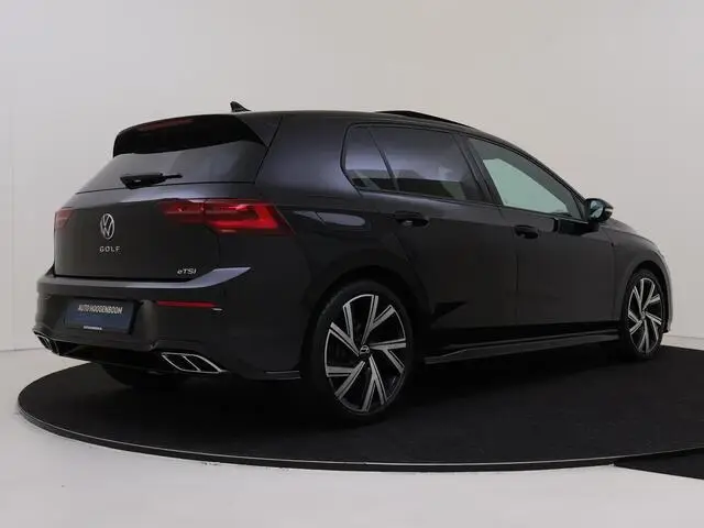 Photo 1 : Volkswagen Golf 2021 Essence