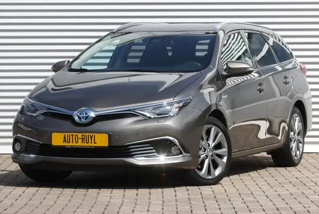 Photo 1 : Toyota Auris 2018 Hybride