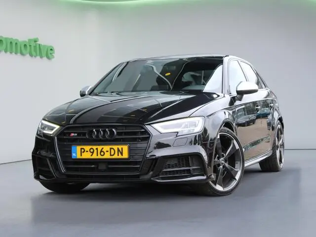 Photo 1 : Audi S3 2019 Petrol