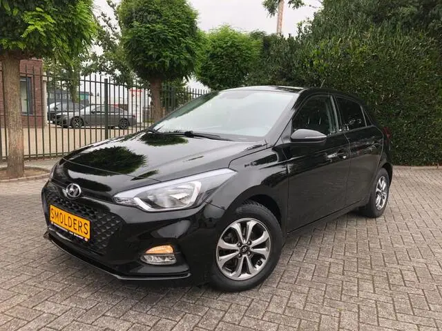 Photo 1 : Hyundai I20 2019 Petrol