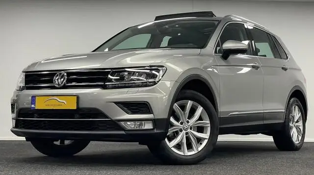 Photo 1 : Volkswagen Tiguan 2017 Essence