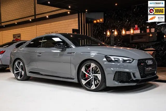 Photo 1 : Audi A5 2017 Essence