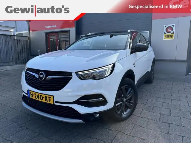 Photo 1 : Opel Grandland 2019 Essence