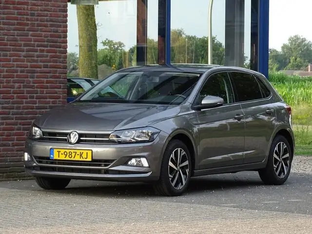 Photo 1 : Volkswagen Polo 2022 Essence