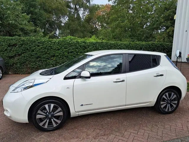 Photo 1 : Nissan Leaf 2017 Électrique