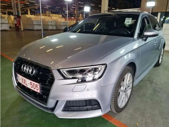 Photo 1 : Audi A3 2020 Diesel