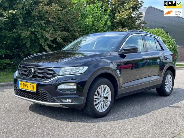 Photo 1 : Volkswagen T-roc 2021 Petrol