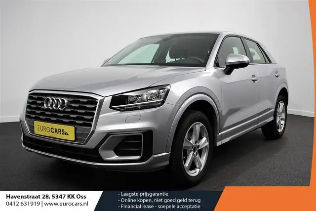 Photo 1 : Audi Q2 2020 Petrol