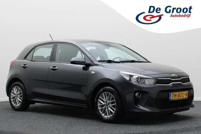 Photo 1 : Kia Rio 2018 Petrol