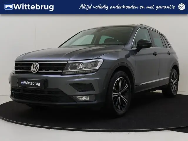 Photo 1 : Volkswagen Tiguan 2019 Petrol