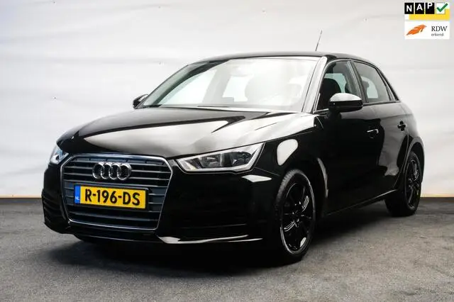 Photo 1 : Audi A1 2018 Essence